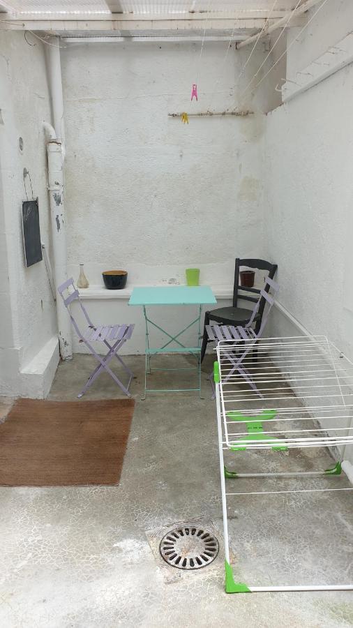 Chambres Poitiers Centre Ville - Salle De Bain, Refrigerateur, Tv Et Machine A Cafe Privatifs - Cuisine Commune - Terrasse - Hotel De Ville A 200M Exterior foto
